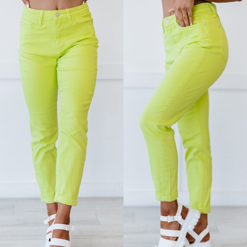 Judy Blue Cuffed Slim Fit Jeans in Lime Green